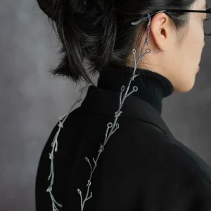 ししゅうつなぎグラスコード