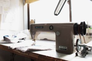 ししゅうつなぎグラスコード